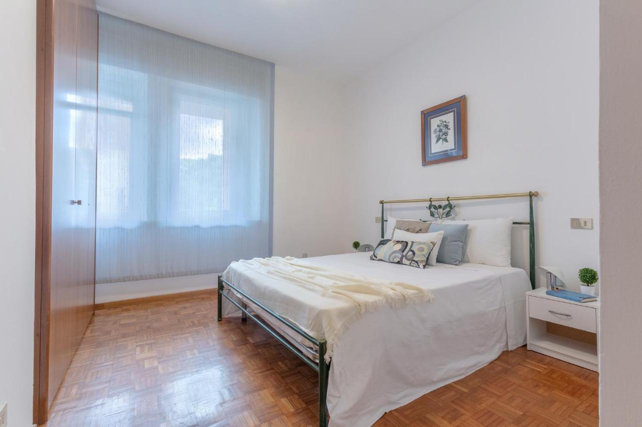 Ferrara A 5 Min Dalla Stazione Apartment X5 Exteriör bild
